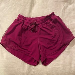 Lululemon hotty hot shorts 4”
